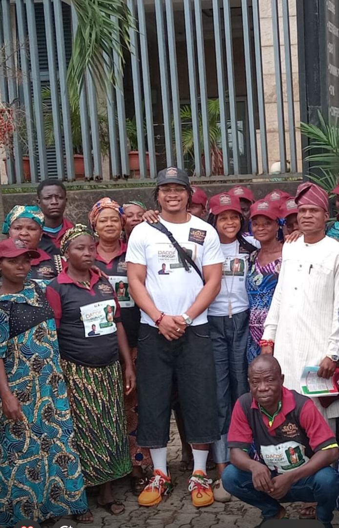 Genio with members of the constituency